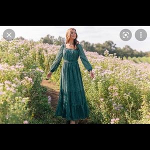 NWT Gal Meets Glam size 2 Laurel dress in emerald green